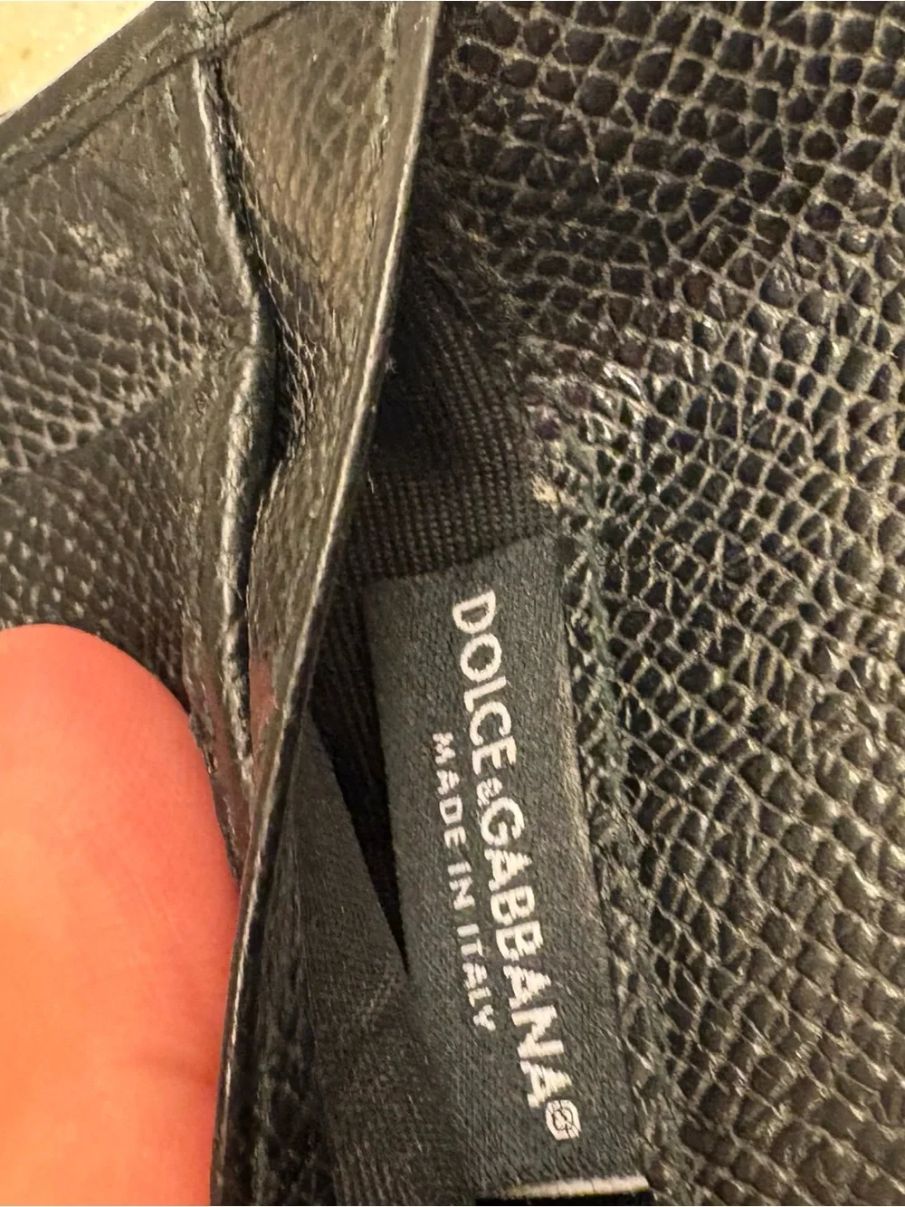 Dolce & Gabbana Black Textured Leather Men's Wallet with Logo Plaque